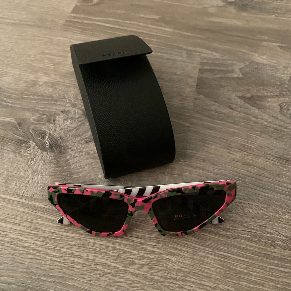 Prada camouflage cat eye sunglasses - Picture 7 of 8